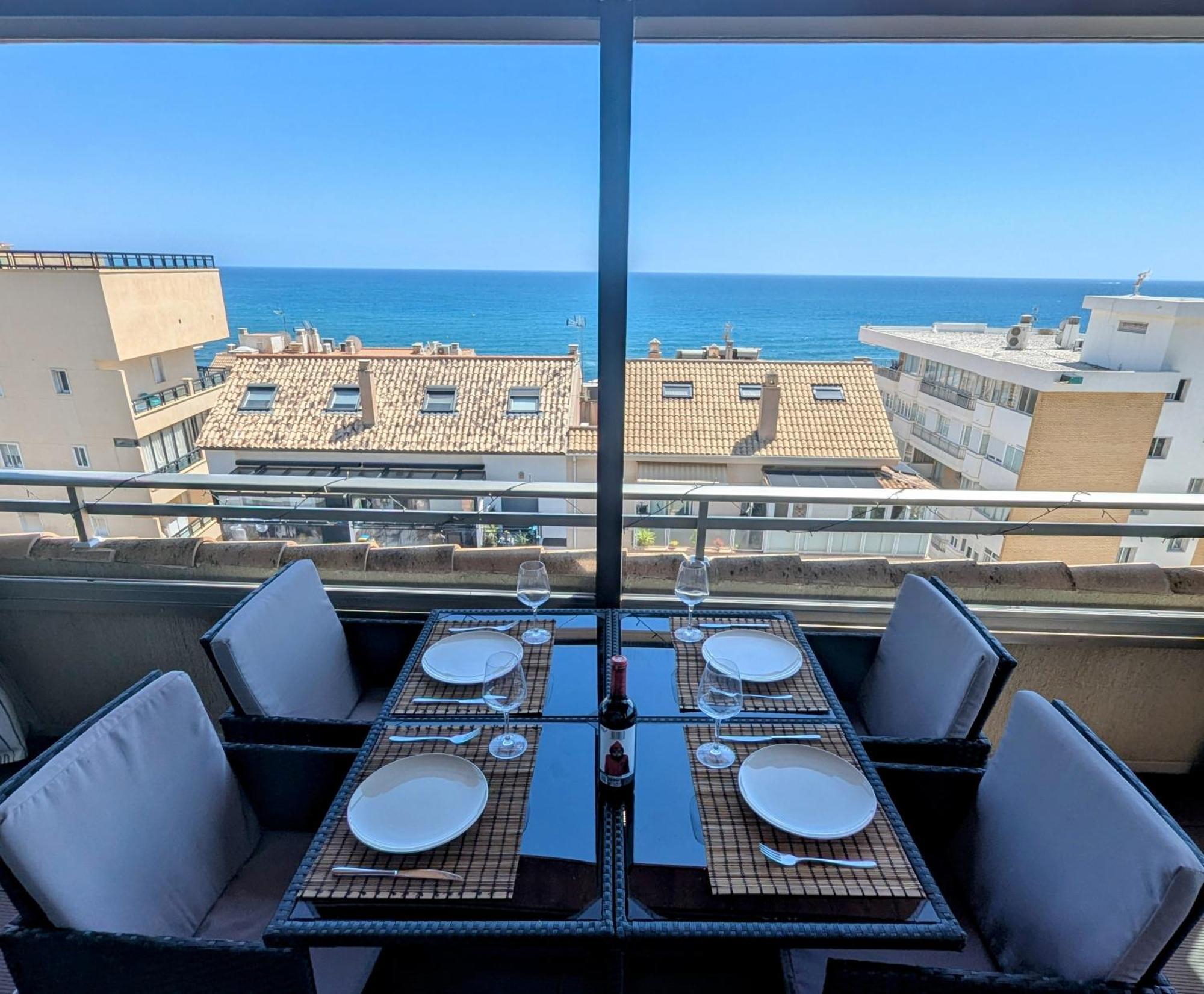 Modern Penthouse Apartment - 1 Min From The Beach Fuengirola Exterior photo